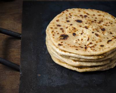 Sanjori Bread Recipe (Maharashtrian Sweet Flatbread Stuffed with Halwa)