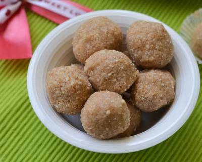 Andi Unda (Kerala Special Cashew & Rice Balls) Recipe