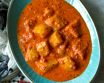 Amlechi Uddamethi Recipe - Goan Raw Mango Curry