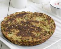 Vatana Bateta Na Rotla Recipe - Gujarati Peas and Potato Roti 