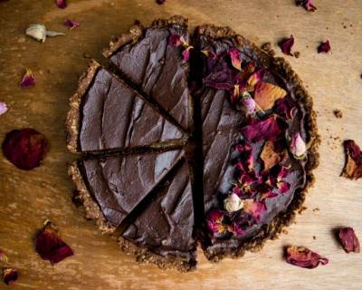 Chocolate And Salted Caramel Tart Recipe