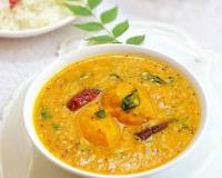 Maavina Hannina Gojju (Karnataka Style Ripe Mango Curry Recipe)