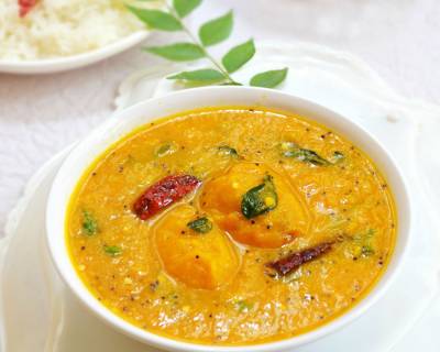 Maavina Hannina Gojju (Karnataka Style Ripe Mango Curry Recipe)