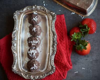 Healthy Ragi Energy Balls with Strawberry Recipe