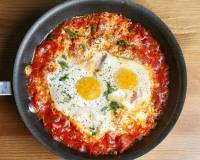 Shakshuka With Spinach & Feta Cheese Recipe 