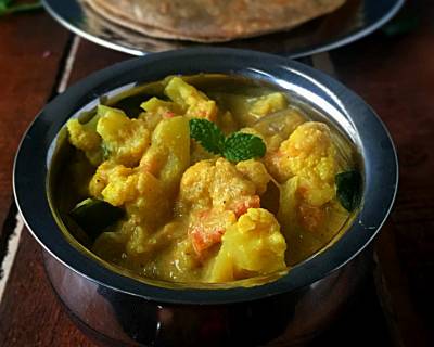 गोभी कुरमा रेसिपी - Cauliflower Kurma (Recipe In Hindi)