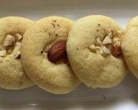 Eggless Saffron Laced Almond Cookies Recipe