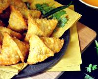 वेजिटेबल समोसा रेसिपी - Mixed Vegetable Samosa Recipe