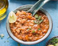 Moroccan Harira Recipe (Thick Soup With Chickpeas & Masoor Dal)