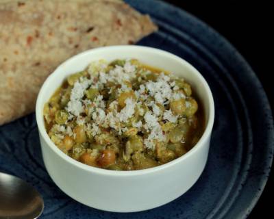 Turichya Danyanchi Usal (Maharashtrian Style Fresh Green Tuvar/Pigeon Peas Curry)