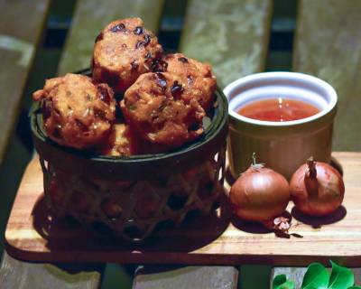 Konkani Style Dangar Recipe-Cabbage Fritters