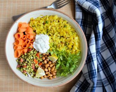 Poha Breakfast Bowl Recipe With Sprouts & Crunchy Peanuts