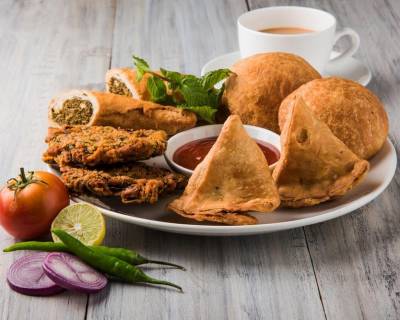 Guilt Free Baked Mathri & Samosa Recipes You Need to Try