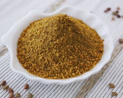 Huruli Kaalu Chutney Pudi Recipe (Horse Gram Chutney Podi)