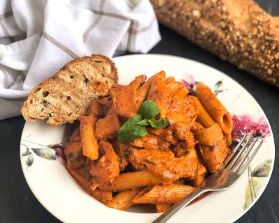 अचारी चिकन मसाला पास्ता रेसिपी - Achari Chicken Masala Pasta Recipe