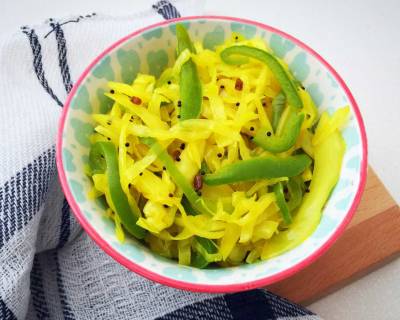 Gujarati Kobi Marcha No Sambharo Recipe - Cabbage & Bell Pepper Stir Fry