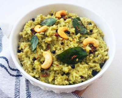 Pudina Khara Pongal Recipe (Rice and Lentils Cooked With Mint Leaves & Mild Spices)