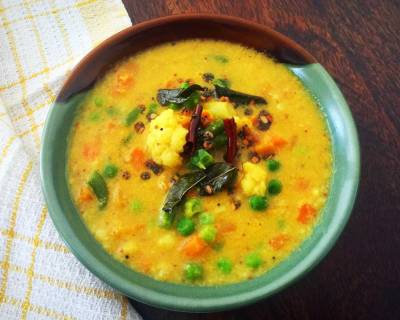 Poricha Kuzhambu Recipe (Tamil Nadu Style Mixed Vegetables and Lentil Stew)