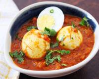 साओजी अंडे की करी रेसिपी - Saoji Egg Curry Recipe