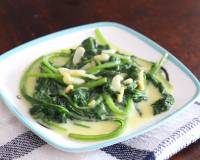 Sauteed Spinach With Garlic And Cheese Recipe