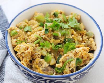 Scrambled Eggs With Ridge Gourd Sabzi Recipe