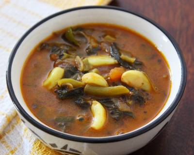 Thandu Keerai Puli Kuzhambu Recipe - Amaranth Greens in Tangy Curry