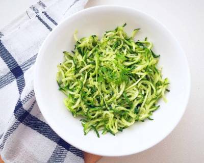 Zoodles Tossed In Cashew Cilantro Pesto Recipe (Vegan)