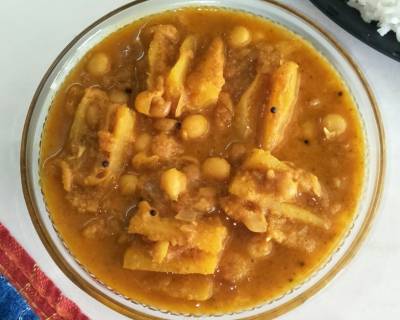 Karwar NKGSB style Vataane Ananasaa Shaak Recipe- Pineapple & Whites Peas Sabzi 