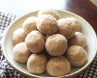 Gond Ke Ladoo Recipe - Edible Gum Ladoo