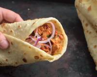 Recheado Chicken Naan Wraps Recipe