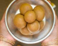 Wheat Ladoo With Jaggery Recipe