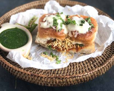 Masala Pav Recipe With Cheese