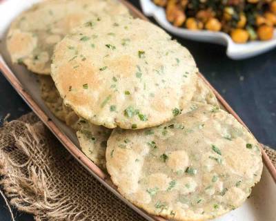 हरे प्याज की पूरी रेसिपी - Hare Pyaaz Ki Puri Recipe