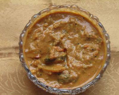 Kathiri Urulai Masala Kuzhambu Recipe - Brinjal And Potato Masala Gravy 