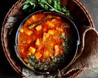 Kashmiri Style Al Rogan Josh Recipe- Pumpkin In Red Curry