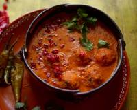 Awadhi Moong Dal Ki Goli Recipe - Lentil Dumplings In Tomato Gravy