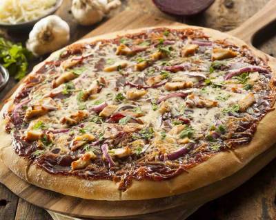 Chicken Pizza With Caramelised Red Onion Recipe