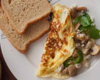 Mushroom & Goat Cheese Omelette with Spinach Recipe