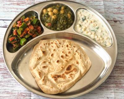 Portion Control Plate: Sarson Chole Gajar Simla Mirch Raita Paratha 