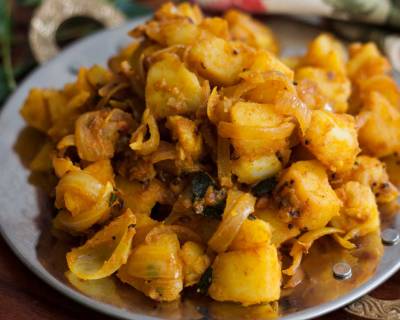 Andhra Style Bangaladumpa Vepudu Recipe - Potato Fry Recipe