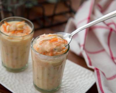 गाजर सूजी की फिरनी - Carrot Semolina Phirni (Recipe In Hindi)