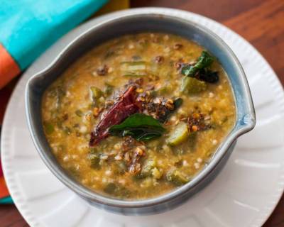 Mangalorean Style Bendekayi Huli Koddel Recipe - Ladies finger Dal without Coconut Recipe