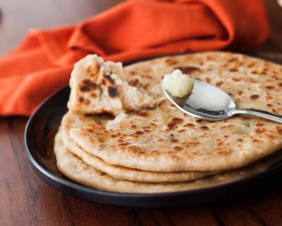 Raw Banana & Ajwain Paratha Recipe