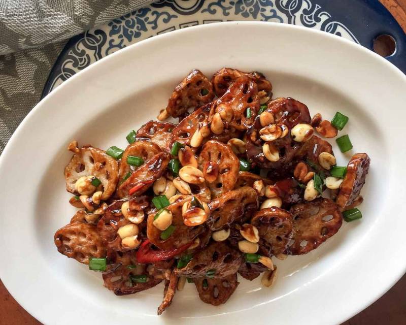 Shanghai Style Sweet And Spicy Crispy Lotus Stem