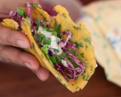 Spinach Soft Shell Taco Stuffed with Cabbage Slaw Salad Recipe