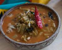 Udupi Style Alsande Kayi Saaru Recipe (Long Beans Gravy Recipe) 