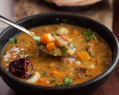 Udupi Style Mixed Vegetable Sambar Recipe (Lentil Curry With Vegetables)