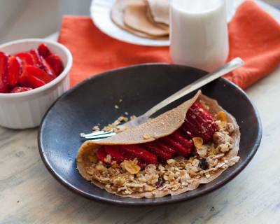 Whole Wheat And Ragi Crepe With Muesli And Strawberry Recipe 