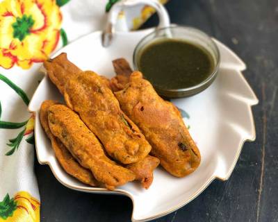 Capsicum Bajji Recipe -Kuda Milagai Bajji/ Bell Pepper Bajji