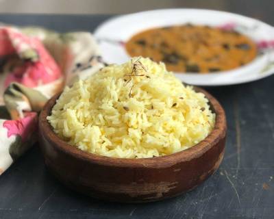 Kashmiri Kesar Pulao - Saffron Fennel Rice Recipe